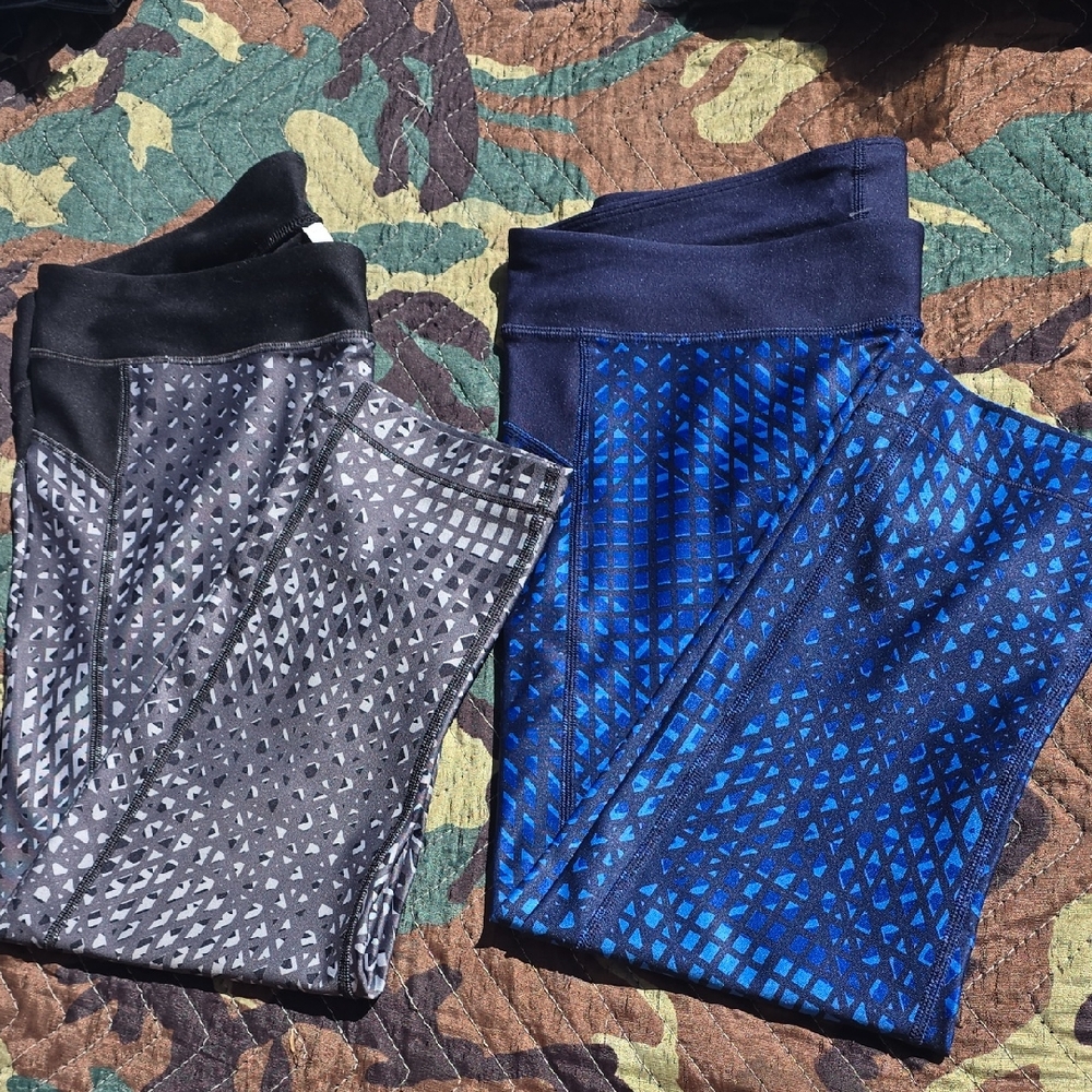 Under Armour Performance Compression Leggings Cropped Large Never Worn 1 NWT